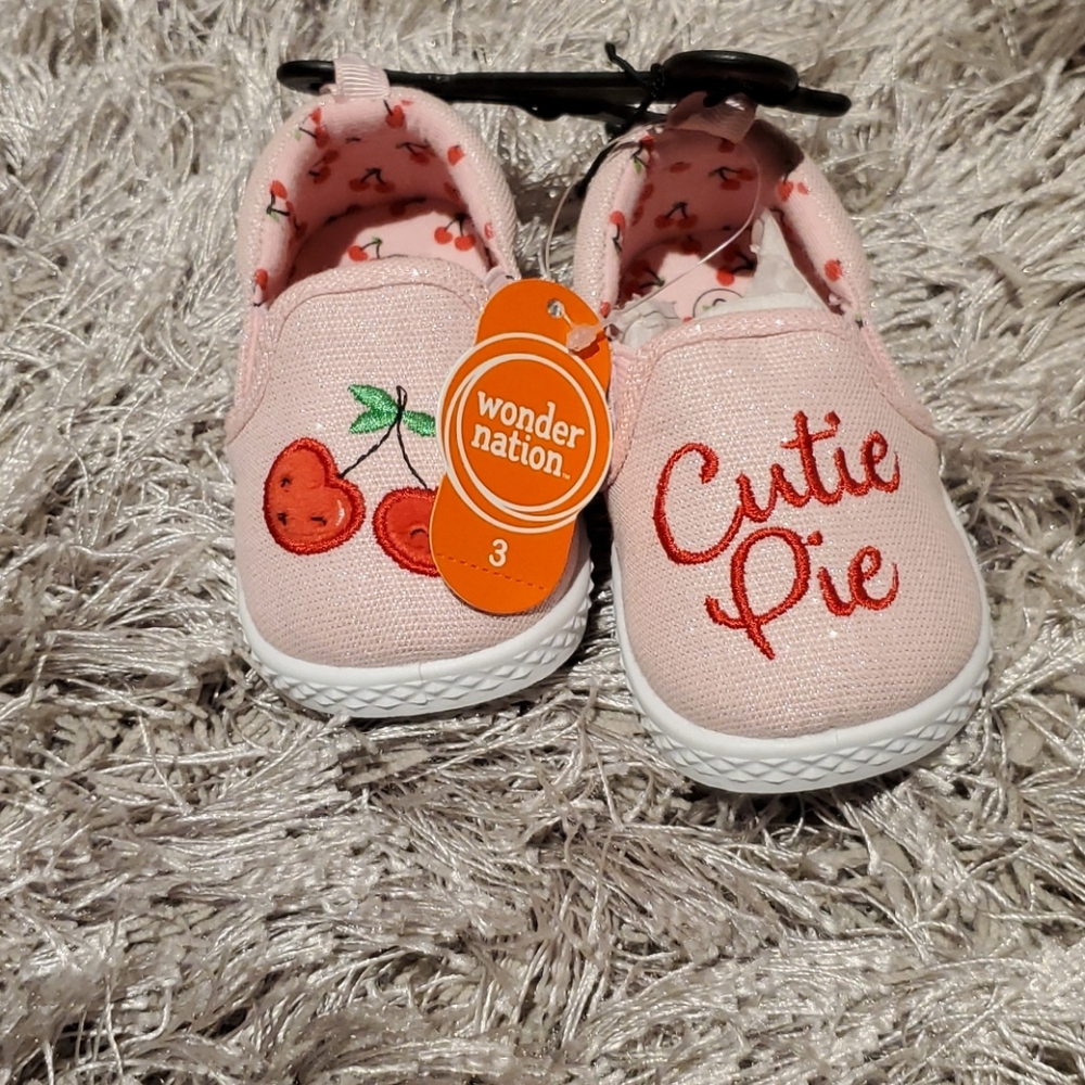Baby slip ons